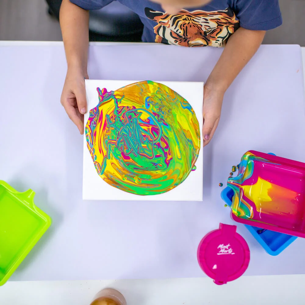 Paint Pouring Trays 4pc - Image 6